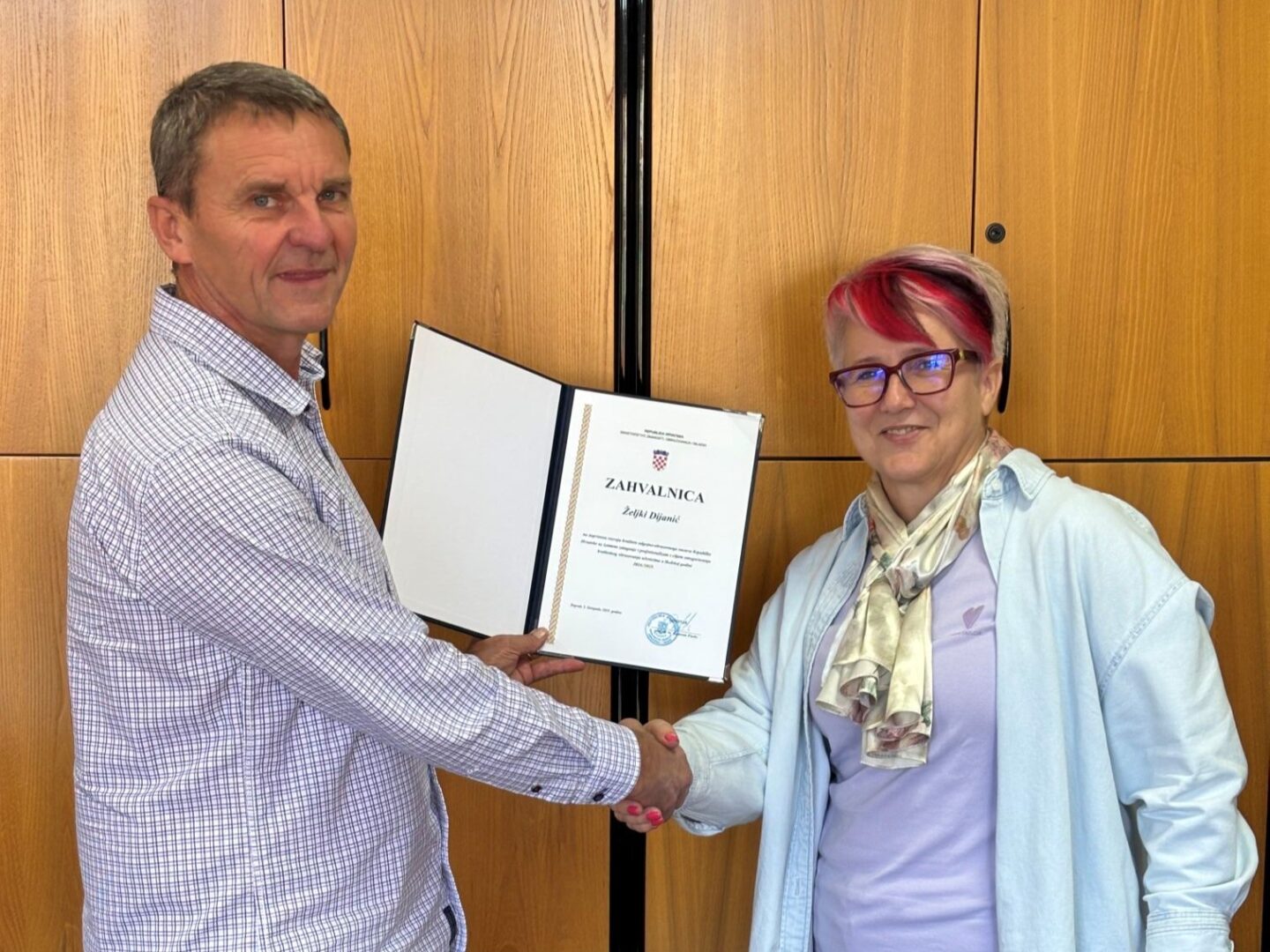 1_ZDijanic_nagrada-ravnatelj_crop